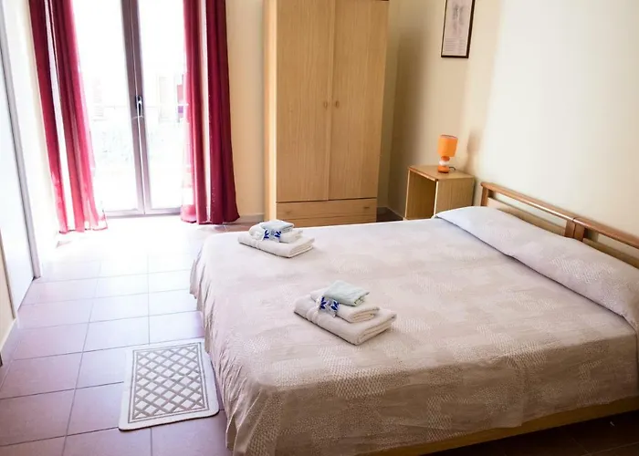 Pinarina Alojamento de Acomodação e Pequeno-almoço Lamezia Terme